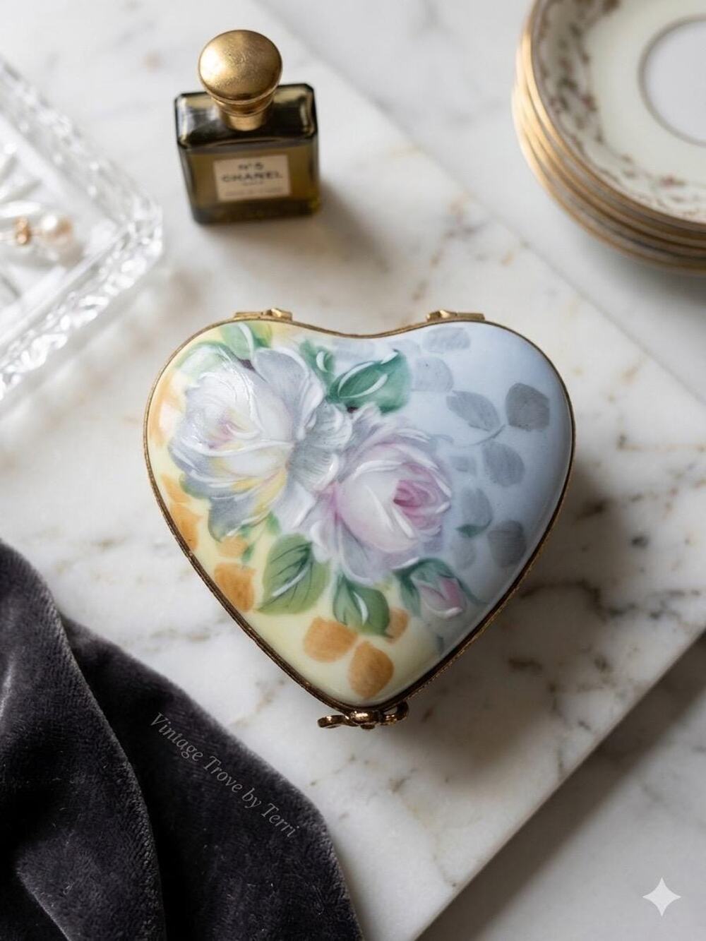 Rare Limited Edition Limoges France Hand Painted Heart Trinket Box